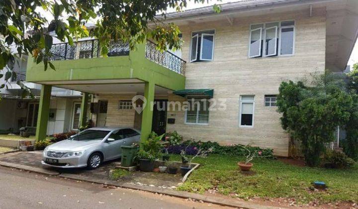 The Green Rumah Hoek Selatan-Timur Private Pool 6M 1