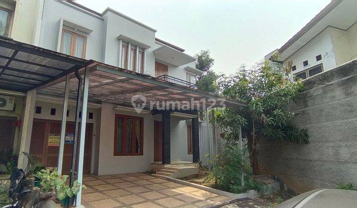 Kebayoran Lama JakSel Rumah Townhouse Hoek Utara-Barat 8M 2