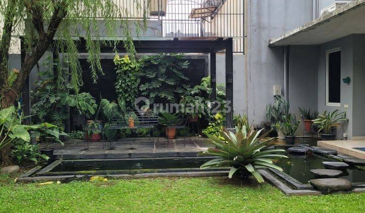 Anthea Puspitaloka Rumah Mandiri Hoek View Lepas Taman Luas 6.9M 2