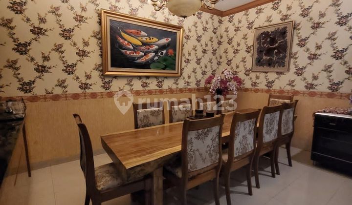 Giri Loka Rumah Lebar 12 Hadap Tenggara Renovated 4.8m 2