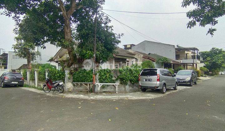 GriyaLoka Rumah Tua Lt 292m2 Hoek Selatan Barat SHM 10jt 1