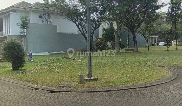 de Park Kavling Hoek Taman Lt 357m2 Selatan-Timur-Utara 18juta 2