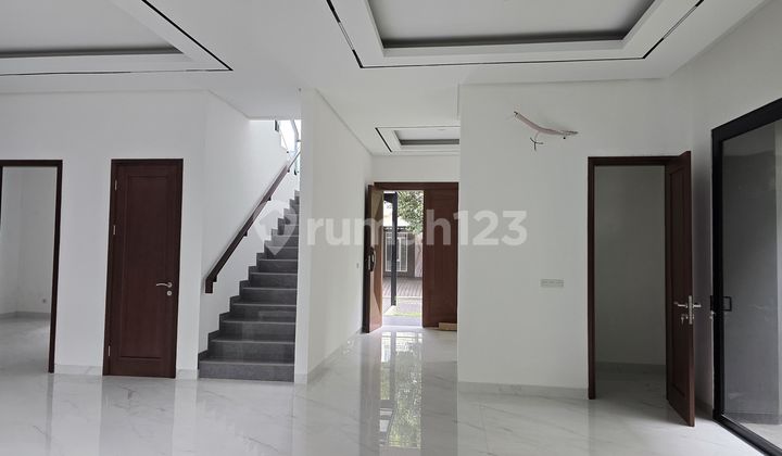 6M Foresta Hoek South_West Brand New House 2