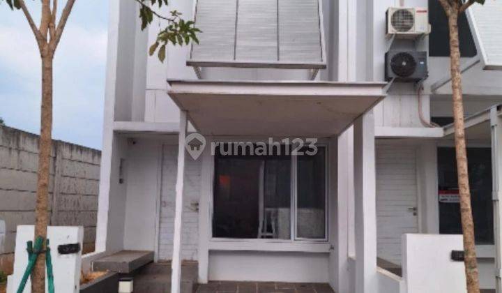 Tabebuya Rumah Hoek Baru Furnished 980Juta 1