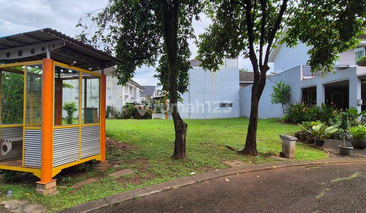 9jt/m2 Pavillion Kavling Hoek Taman 247m2 Utara-timur 2