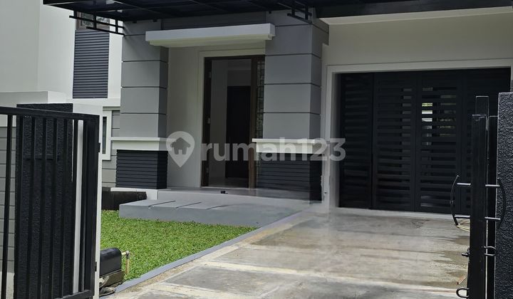 Best Deal 2.8m Delatinos House Facing Park, Unobstructed View Best Deal 2.8m Delatinos House Facing Park, Unobstructed View