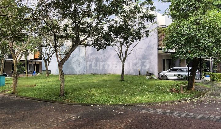 2.3m Eminent Corner Lot 174m2 South-west Open View