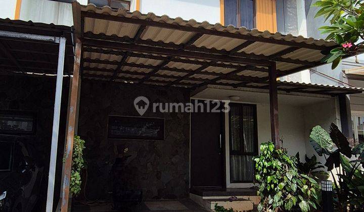 Kireina Park Rumah Lebar7 Ada Sport Clubhadap Selatan 1.699m 1