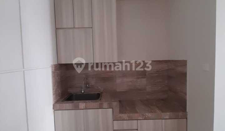 1.5m Tiny House Vanya Park South Facing Renovated 2