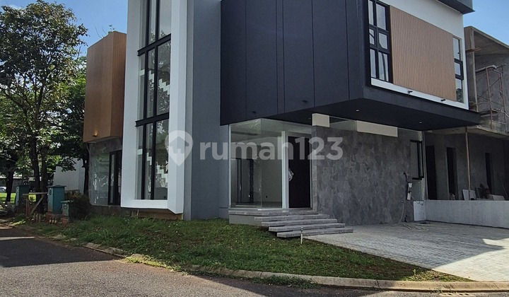 5.65M The Icon Rumah Modern Tropical Hoek View Lepas Utara-Timur 5.65M The Icon Rumah Modern Tropical Hoek View Lepas Utara-Timur