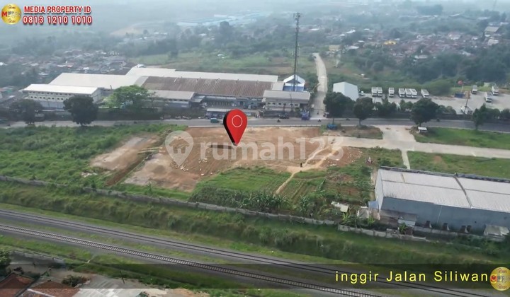 Jual Tanah Komersial Lokasi Strategis di Pinggir Jl. Raya Ciawi Sukabumi , Shinta 2