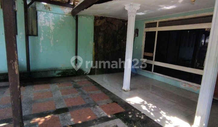 House in the Fruit Street Area, Malang 2