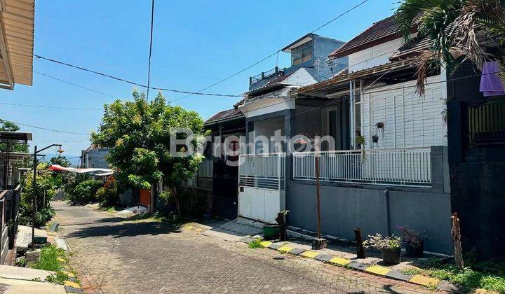 RUMAH DI NEW VILLA BUKIT SENGKALING MALANG 1