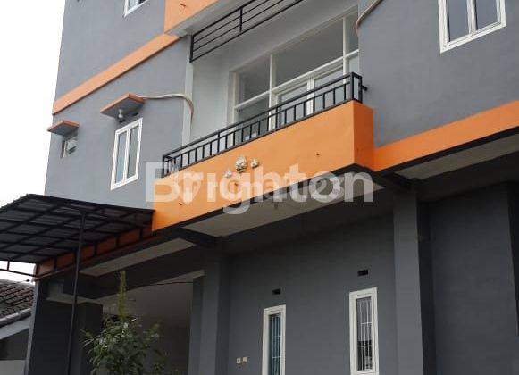 RUMAH KOST AKTIF DEKAT GOR KEN AROK MALANG 1