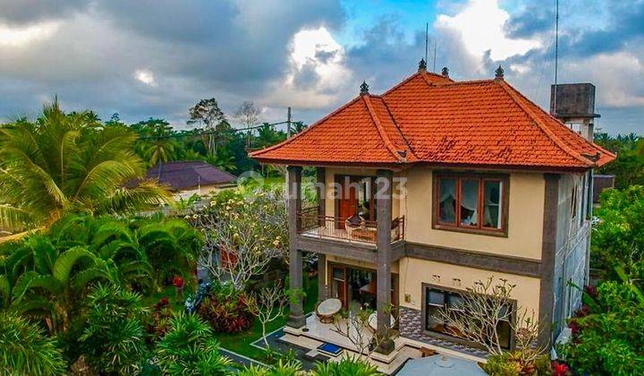 Vila lantai dua dgn suasana tenang dan nyaman area Ubud 2