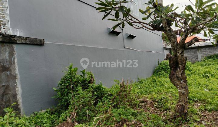 Strategic land on Jalan Besar, comfortable environment in the Renon area 2