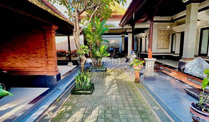 Modern Balinese design villa, ready to live in, comfortable environment near Sanur beach 1