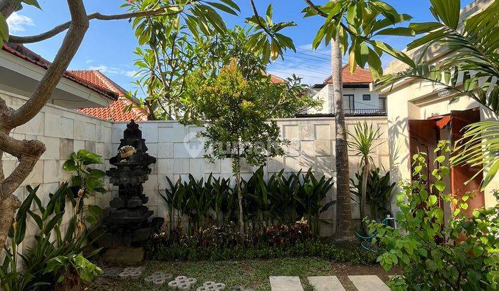 Vila Nyaman Siap Huni, Deket Pantai Disanur 1