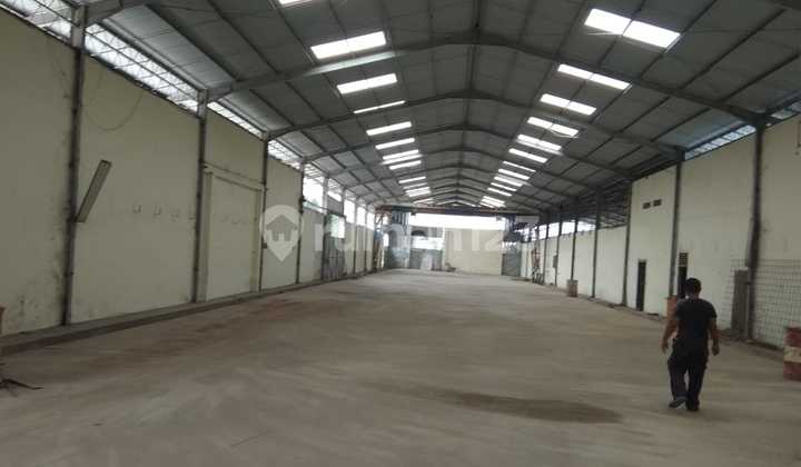 For Sale Land + Warehouse on Jl. Soekarno Hatta For Sale Land + Warehouse on Jl. Soekarno Hatta