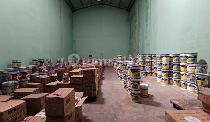 Warehouse for Sale in Avian Warehouse Complex Warehouse for Sale in Avian Warehouse Complex