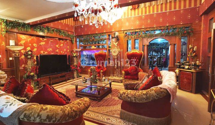 Rumah Bulatan Mewah 2lt Furnished, Siap Huni di Jl. Anggrek Pekanbaru 10