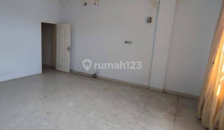 Ruko 3lt Full Keramik Dan Siap Pakai di Jl. Tuanku Tambusai Pekanbaru 14