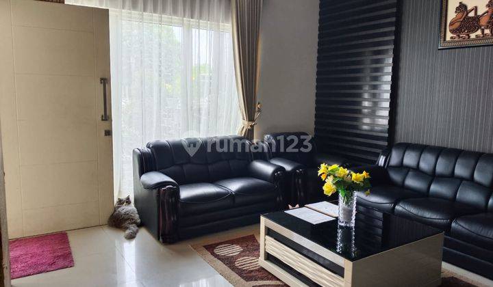 Dijual Rumah Cluster Mewah 2lt Semi Furnished Lokasi Jl. Pemuda Sari Residence Pekanbaru 1