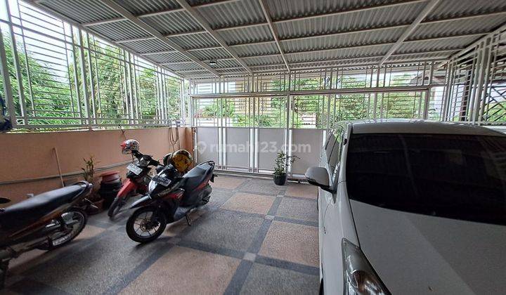 Dijual Rumah Mewah 2lt Semi Furnish Lokasi Premium Dekat Jalan Riau Pekanbaru 1