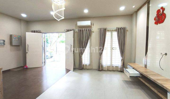 Dijual Rumah Cluster Mewah 2,5 Lantai Semi Furnished Lokasi Jl. Pemuda Pekanbaru 1