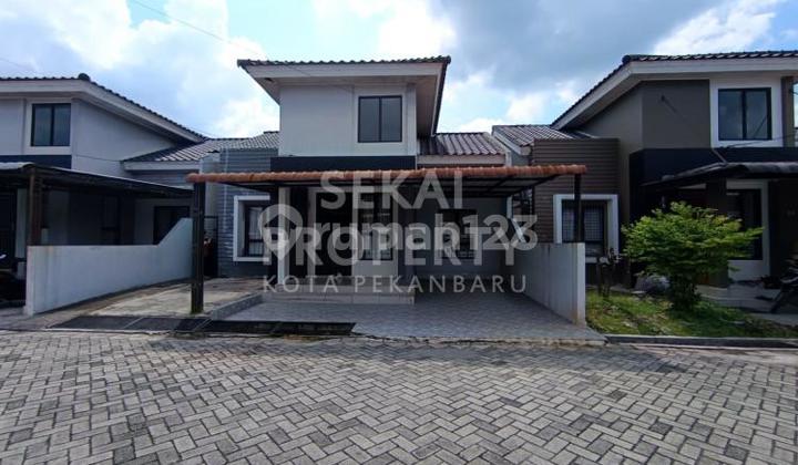 Dijual Rumah Cluster di Panam