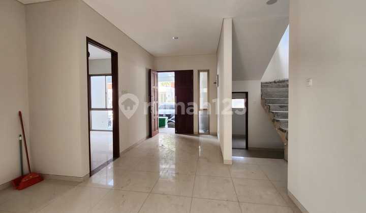 DIJUAL/DISEWA RUMAH CLUSTER MEWAH DI JL. DUYUNG 2