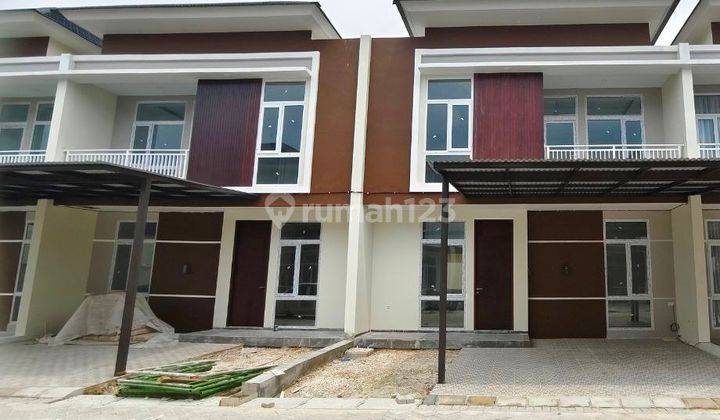 Dijual Rumah Mewah 2 Lantai Cluster Lokasi Jl. Akademik Pekanbaru 2