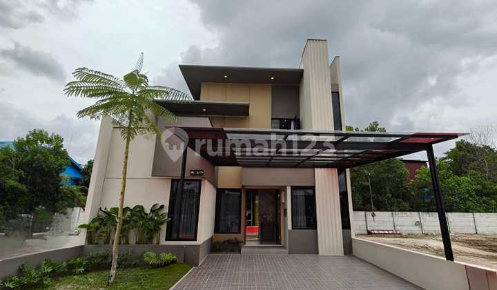 FOR SALE NEW 2-STORY LUXURY CLUSTER ON JL. SM. AMIN, PEKANBARU FOR SALE NEW 2-STORY LUXURY CLUSTER ON JL. SM. AMIN, PEKANBARU