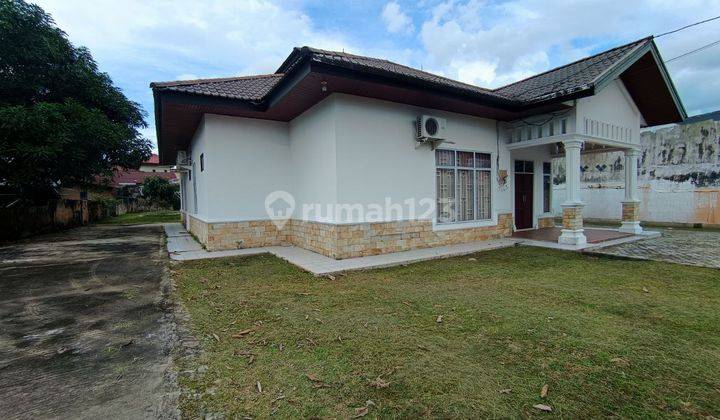 DIJUAL RUMAH BULATAN MEWAH SEMI FURNISHED DI JALAN SUKAJAYA / SOEKARNO HATTA - PEKANBARU 2