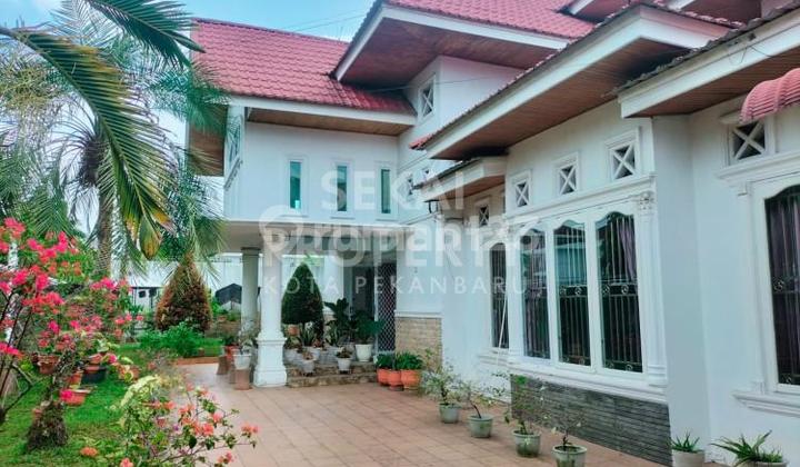 For Sale: Luxury 2-Story House with Contents on Jalan Soekarno Hatta, Pekanbaru 2