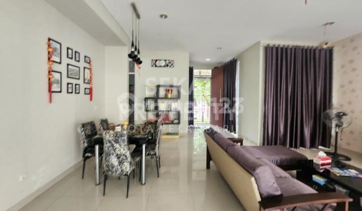 For Sale: Luxury 2-Story Cluster House Location at Jl. Soekarno Hatta 2