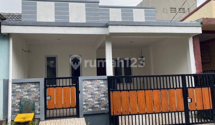 Rumah Cantik Dan Siap Huni. Lokasi Strategis Dan Bebas Banjir. Dekat Dgn Aeon Mall