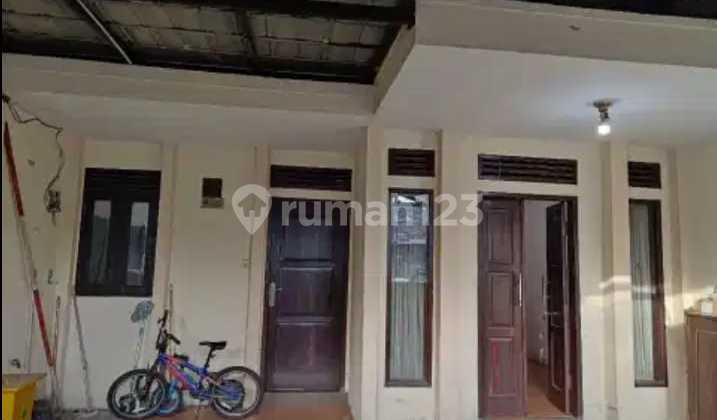 Beautiful 1.5-Story House. Neat, Ready to Occupy, Flood-Free Location and Close to Aeon Mall, with Many Complete Facilities Available. Near Bitung Toll Access. 2