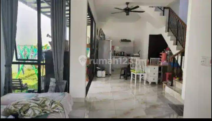 Rumah Bagus Dan Rapi Siap Huni 2 Lantai.cluster Premium, Hunian Nyaman,tenang,bersih Dan Aman. Cluster Bebas Banjir. Ada Water Heater. Perumahan Dilengkapi Dgn Berbagai Fasilitas Terlengkap. 2