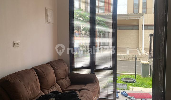 Rumah Sewa 2 Lantai Full Furnished, Bershi Dan Siap Hunicluster Premium.  2