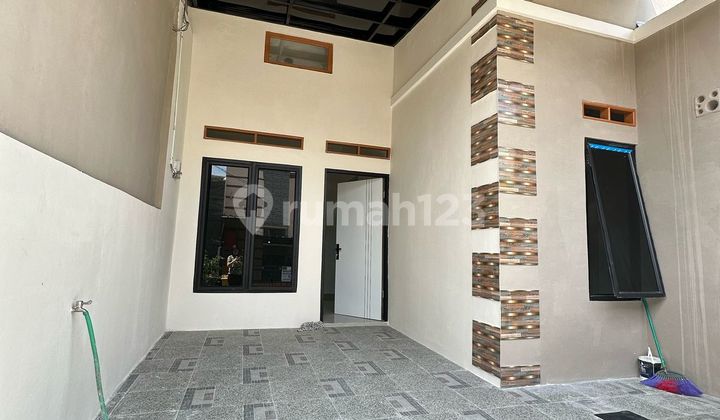 Beautiful One-Story House For Sale, Good, Neat, and Fully Renovated. The Housing Complex is Equipped with Complete Facilities. 2