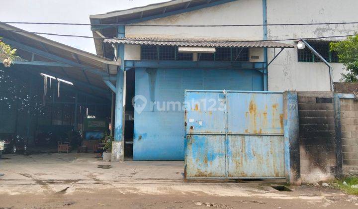 Pabrik/Gudang Sewa 2 Lantai Dan Siap Pakai., Harga Nego.lokasi Strategis Dan Bebas Banjir.  Zona Industri, Ada Izin Produksi., Ada Kantor, Dapur, Mess, Akses Container 40 Feed. Ada Gardu Listrik. 1