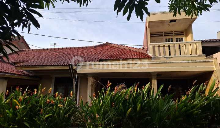 Rumah Strategis Bagus Komplek Pertamina Ciputat Timur