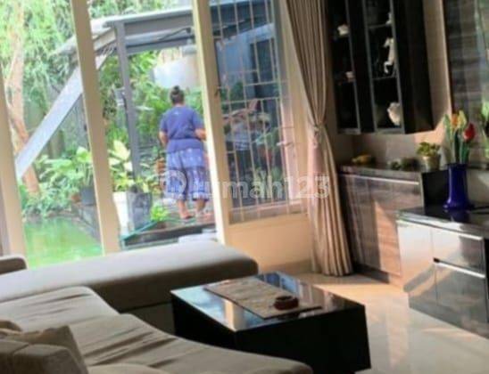 Dijual rumah cantik di giri loka bumi Serpong damai 
 2