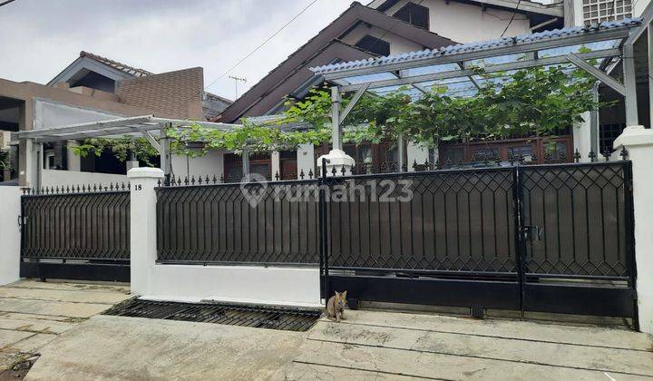 Dijual rumah siap huni di Bintaro jaya sektor 5 Tangerang selatan 1