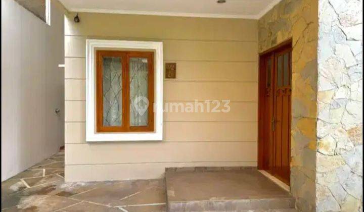 Rumah Bagus bebas banjir  dalam komplek  Cinere mas 2