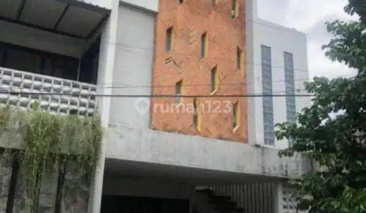 Rumah Bagus di Nuri Bintaro di jual cepat  1