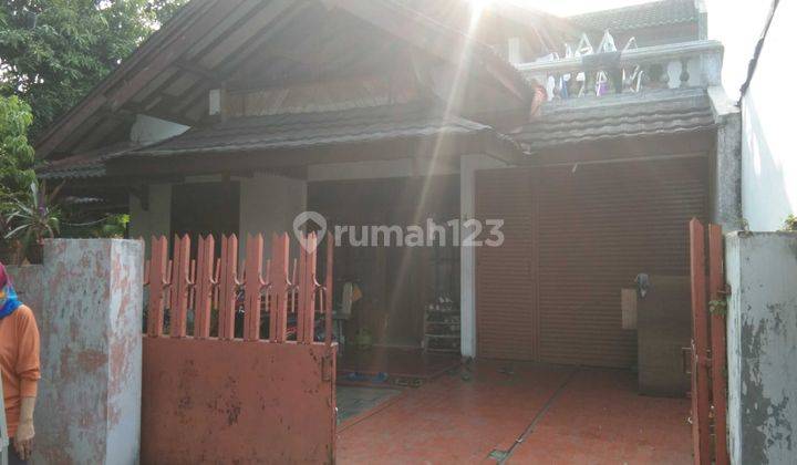 Rumah di Komplek Delman, Tanah Kusir, Jakarta Selatan 1