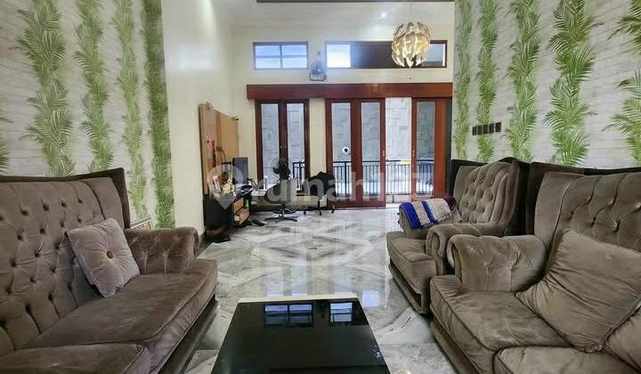 Rumah Bagus Bebas Banjir di Komplek Sekneg Cidodol Kebayoran Lama 2