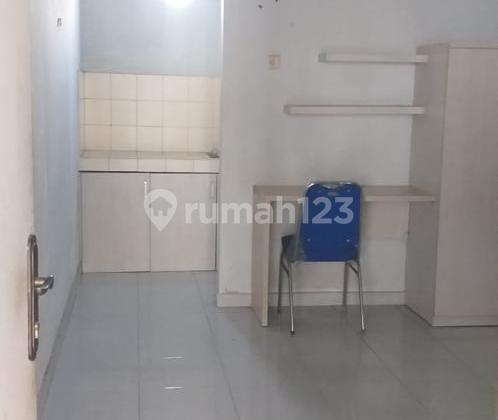 Flood-Free, Boarding House, 2 Floors, in Pondok Aren 2